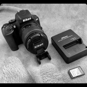 Nikon D3500 DSLR